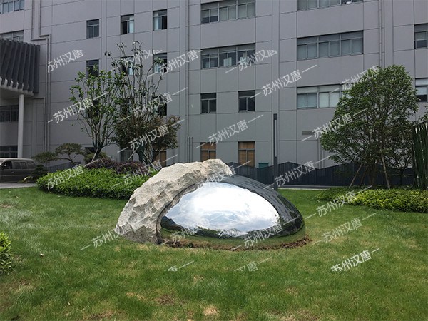 苏州中亿丰总公司雕塑 
